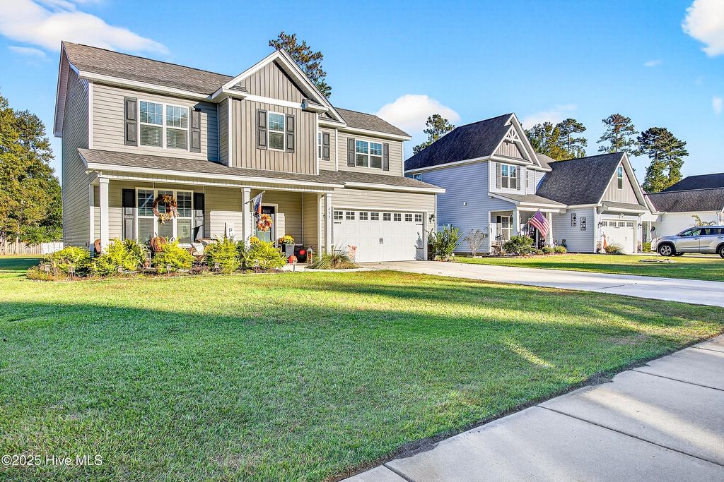 Photo of 457 Jasmine Way, Burgaw, NC 28425 (MLS # 100535986)