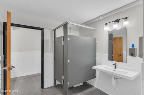 Tiny photo for 10 Harnett Street #F1, Wilmington, NC 28401 (MLS # 100529429)