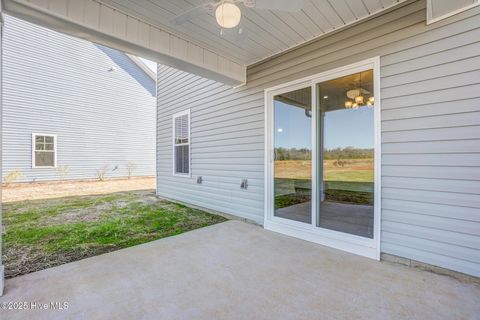 A home in Raeford