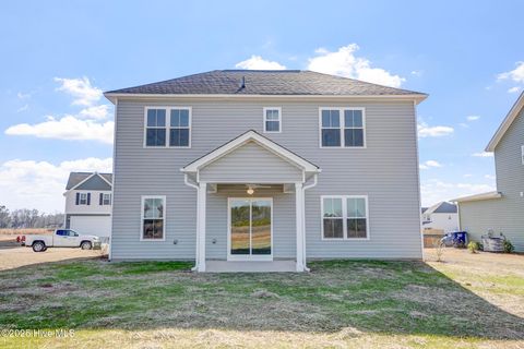 A home in Raeford