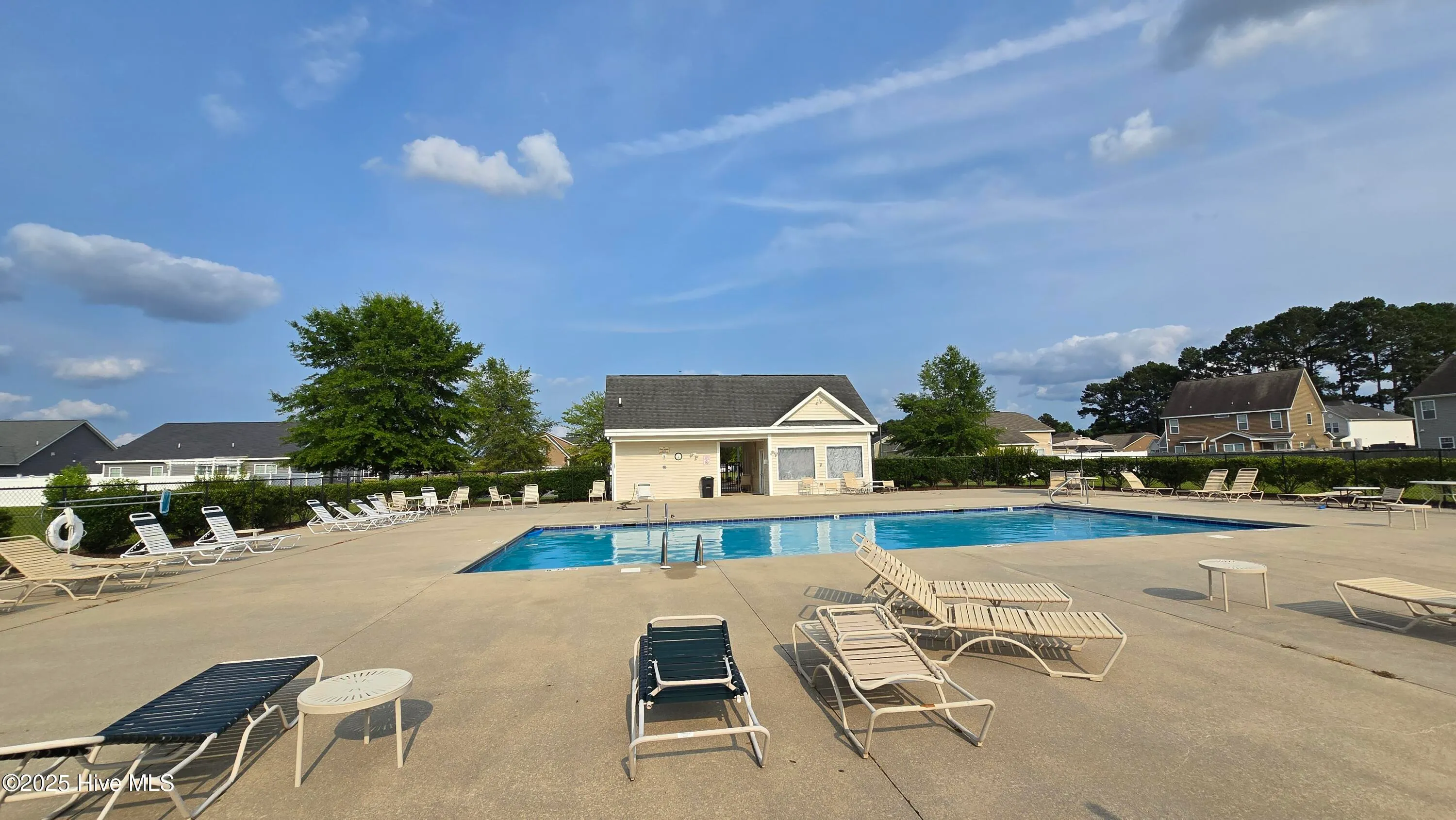Winterville, North Carolina 28590, United States, 3 Bedrooms Bedrooms, ,3 BathroomsBathrooms,Residential,Active,145735