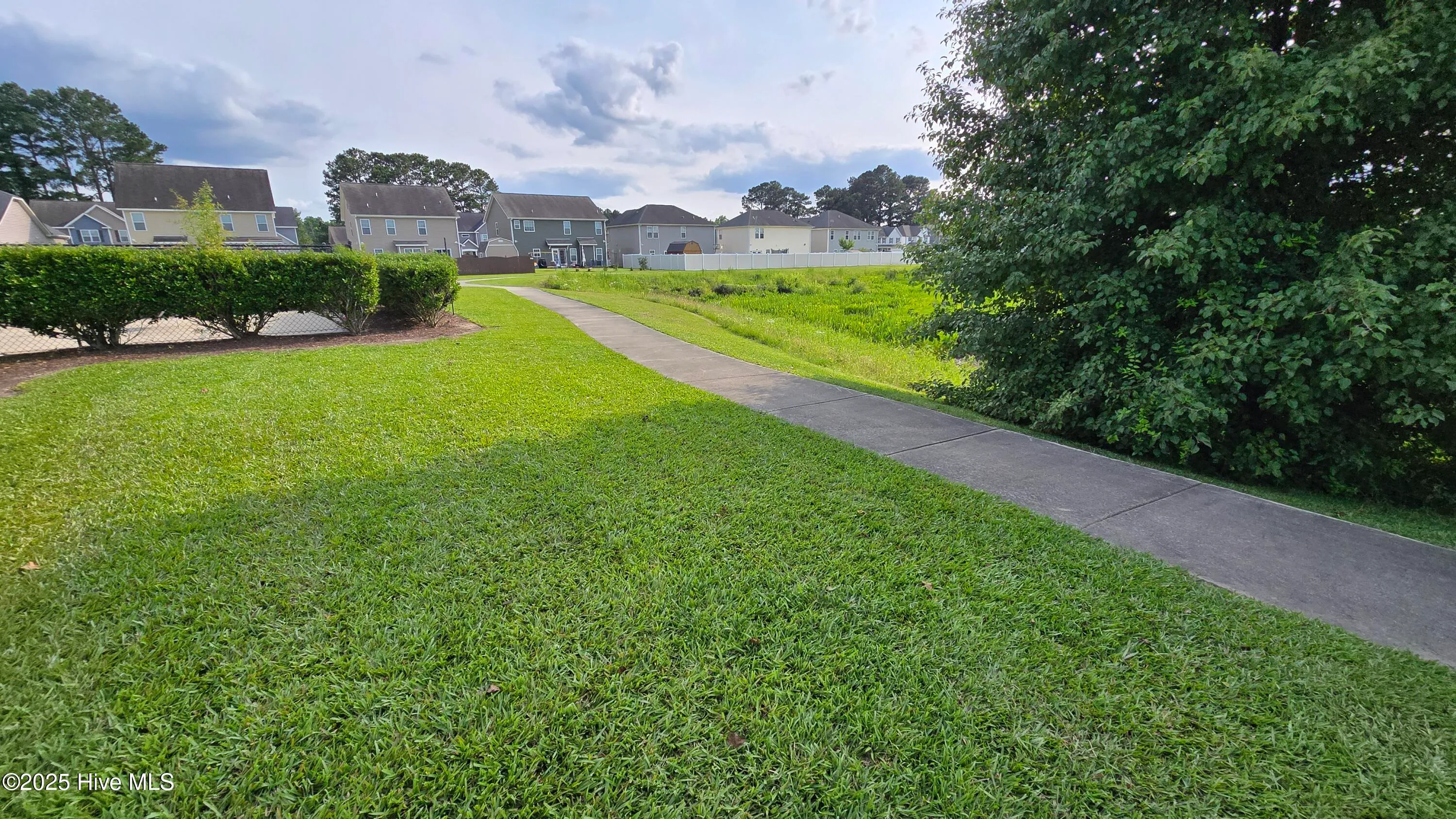 Winterville, North Carolina 28590, United States, 3 Bedrooms Bedrooms, ,3 BathroomsBathrooms,Residential,Active,145735