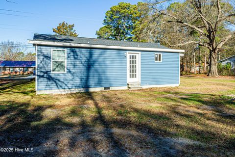 A home in Kenansville