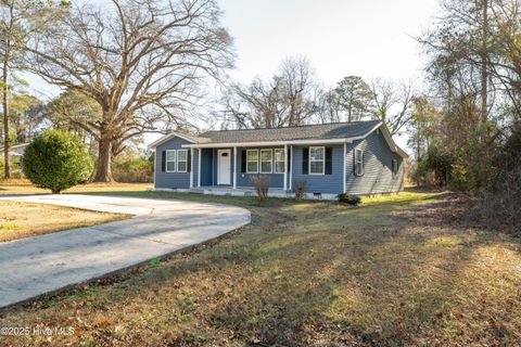 A home in Kenansville