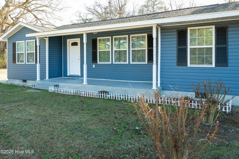 A home in Kenansville