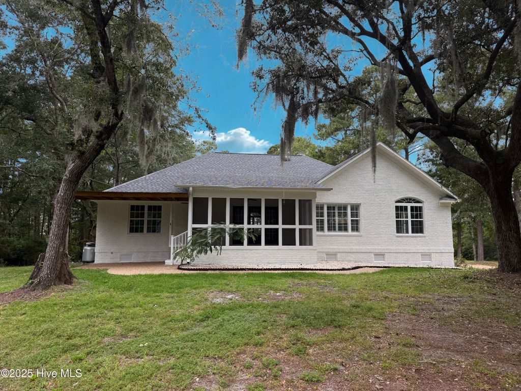 Photo of 113 Rockledge Road, Wilmington, NC 28412 (MLS # 100530755)