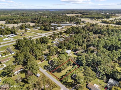 Tiny photo for 105 Kings Parkway, Hubert, NC 28539 (MLS # 100541146)