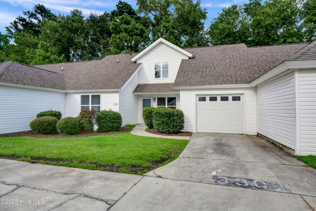 Photo of 3308 Belmont Circle, Wilmington, NC 28405 (MLS # 100519530)
