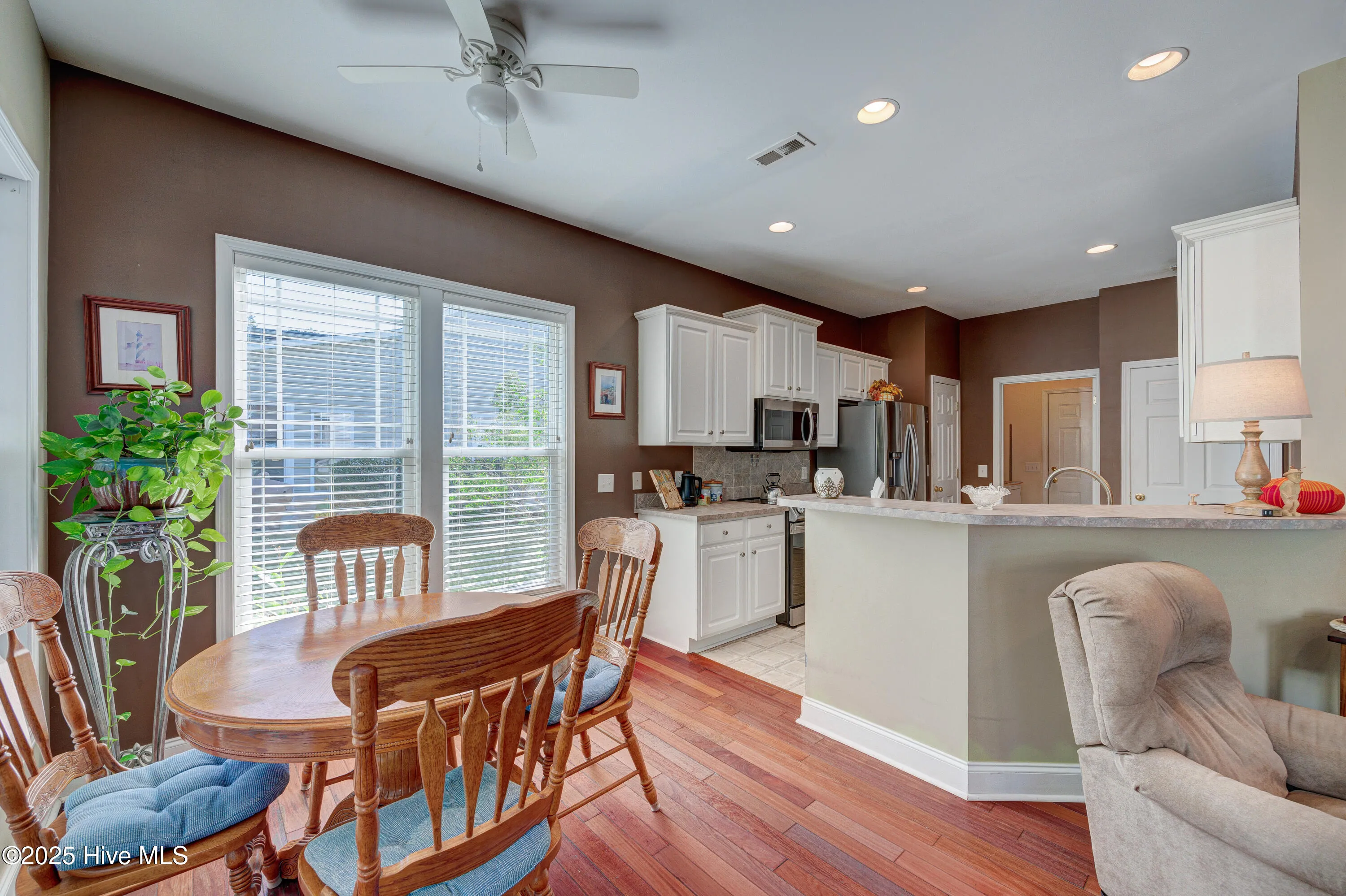 Hampstead, North Carolina 28443, United States, 3 Bedrooms Bedrooms, ,2 BathroomsBathrooms,Residential,Active,225535