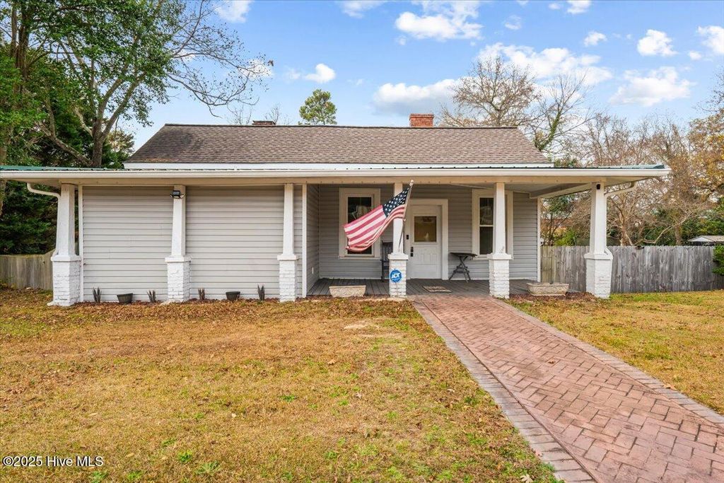 Photo of 504 S Greene Street, Wadesboro, NC 28170 (MLS # 100543199)