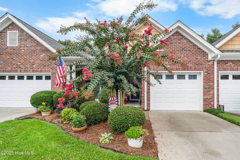 Photo of 1183 Greensview Circle, Leland, NC 28451 (MLS # 100523249)