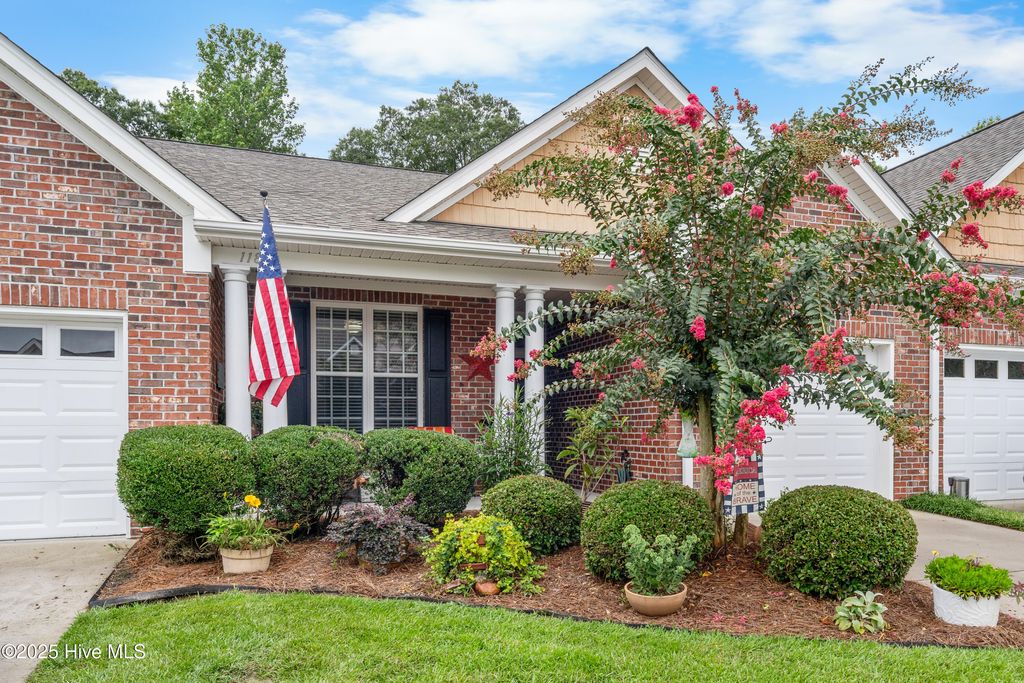 Photo of 1183 Greensview Circle, Leland, NC 28451 (MLS # 100523249)
