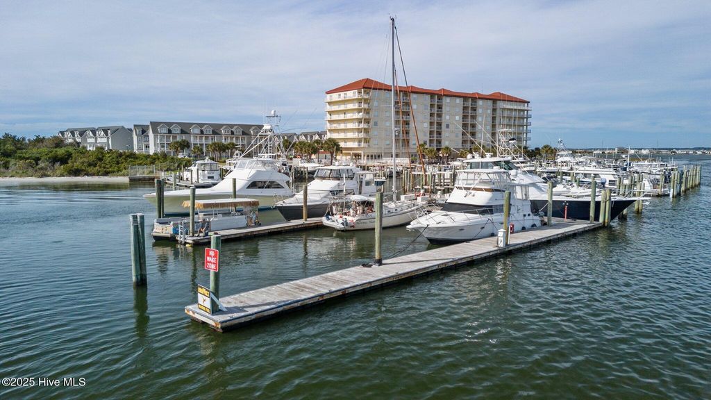 Photo of 100 Olde Towne Yacht Club Road #B-19, Beaufort, NC 28516 (MLS # 100490032)