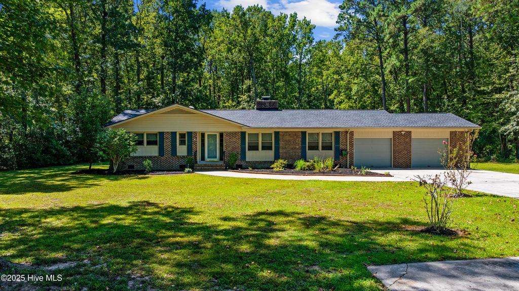 Photo of 10 Pinewood Drive, Carolina Shores, NC 28467 (MLS # 100528815)