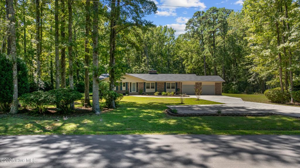 Photo of 10 Pinewood Drive, Carolina Shores, NC 28467 (MLS # 100528815)