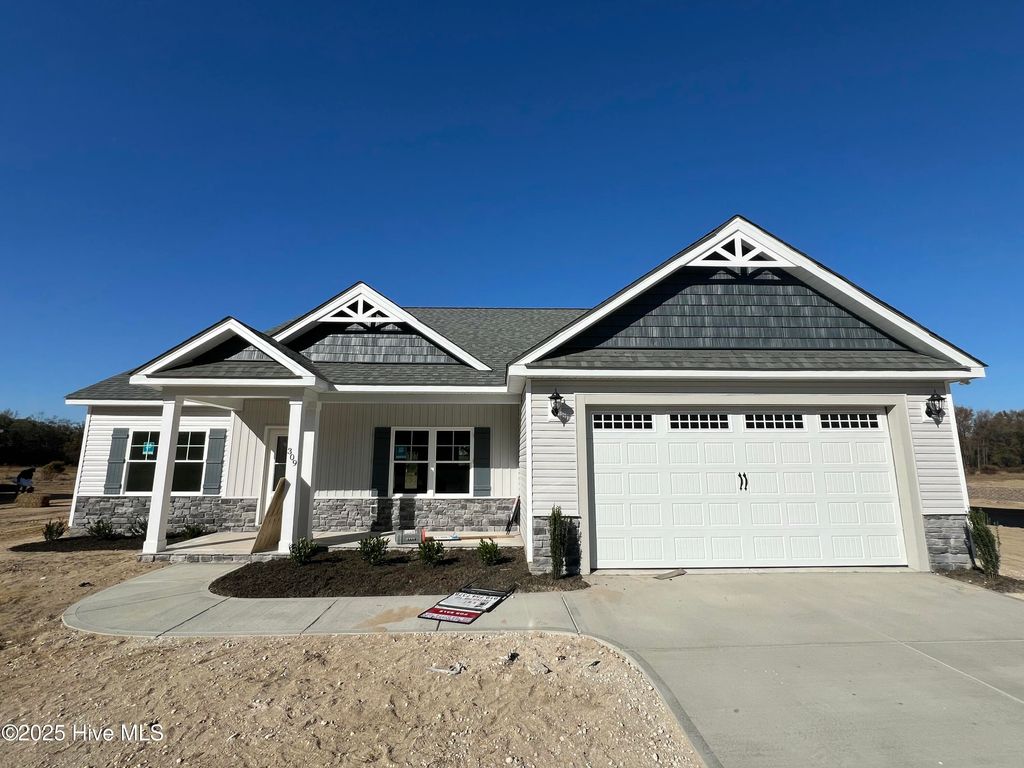 Photo of 309 Creeks Edge Drive, Pikeville, NC 27863 (MLS # 100535515)