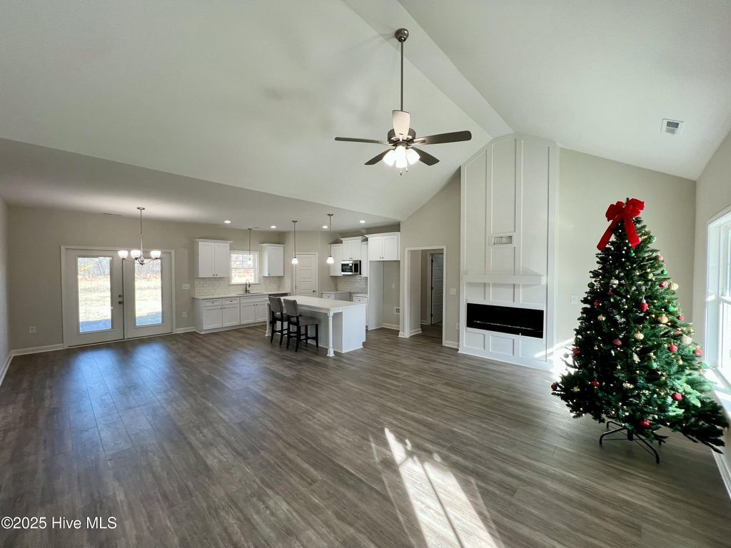 Photo of 309 Creeks Edge Drive, Pikeville, NC 27863 (MLS # 100535515)