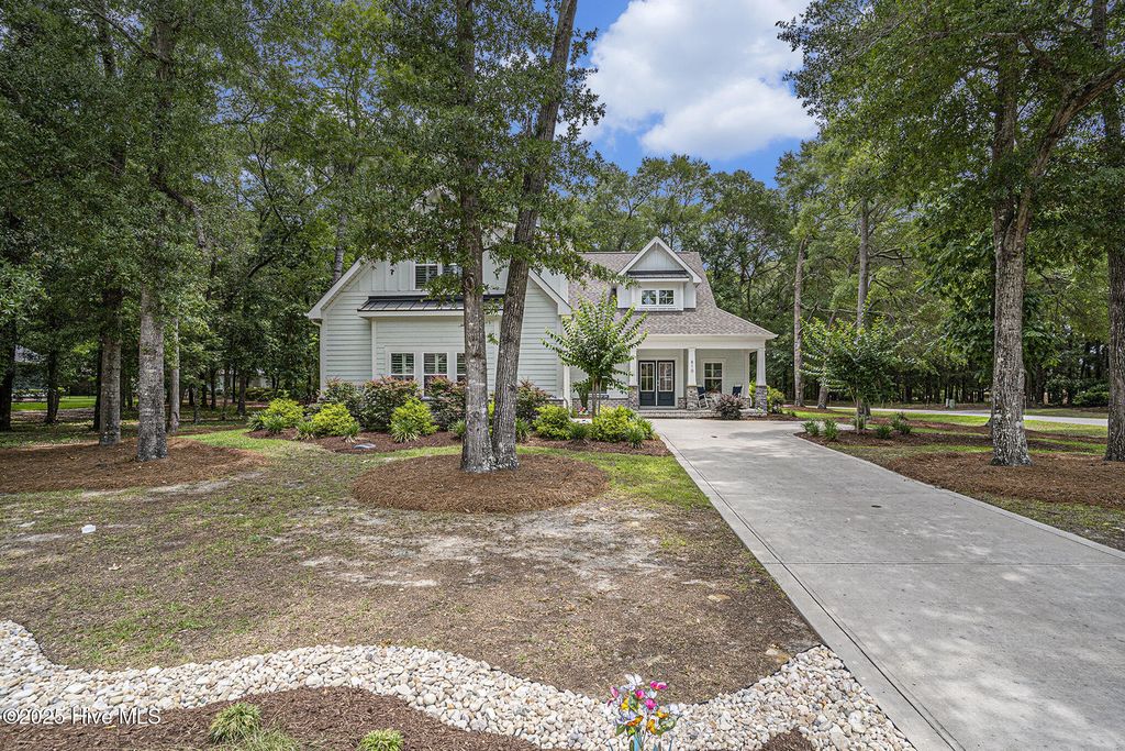 Photo of 610 Oyster Bay Drive, Sunset Beach, NC 28468 (MLS # 100526196)
