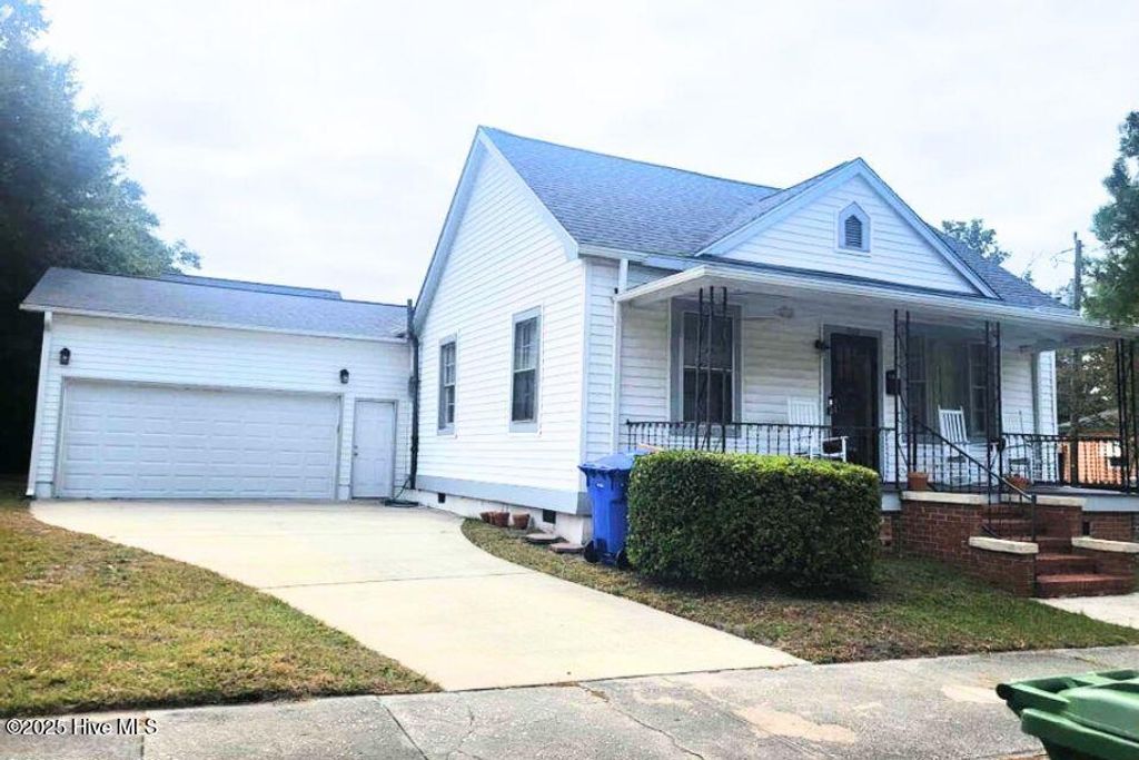Photo of 602 Wright Street, Wilmington, NC 28401 (MLS # 100512838)