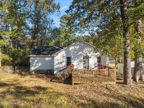 Tiny photo for 113 Jupiter Trail, Jacksonville, NC 28546 (MLS # 100538118)