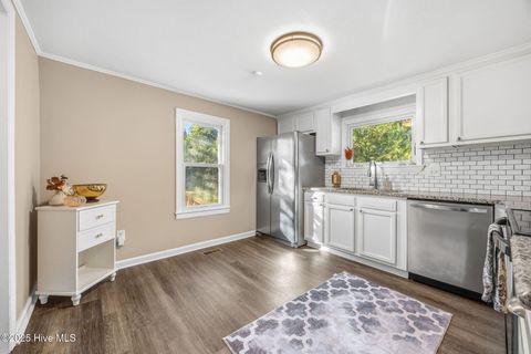 Tiny photo for 113 Jupiter Trail, Jacksonville, NC 28546 (MLS # 100538118)