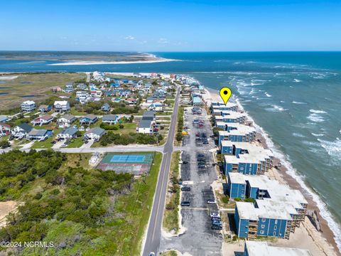 A home in North Topsail Beach