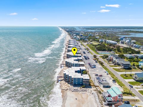 A home in North Topsail Beach