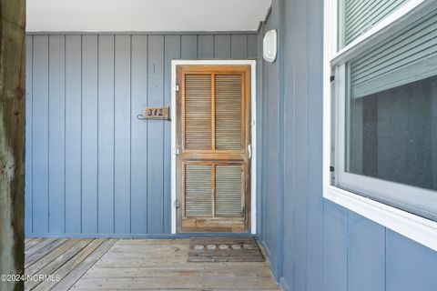 A home in North Topsail Beach