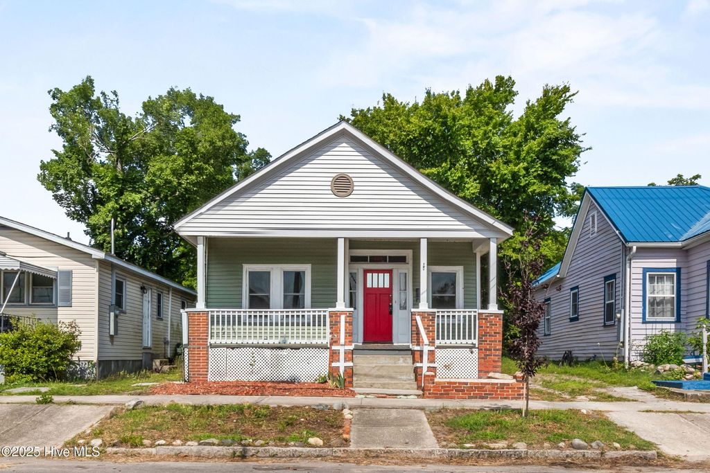 Photo of 609 N 10th Street, Wilmington, NC 28401 (MLS # 100535153)
