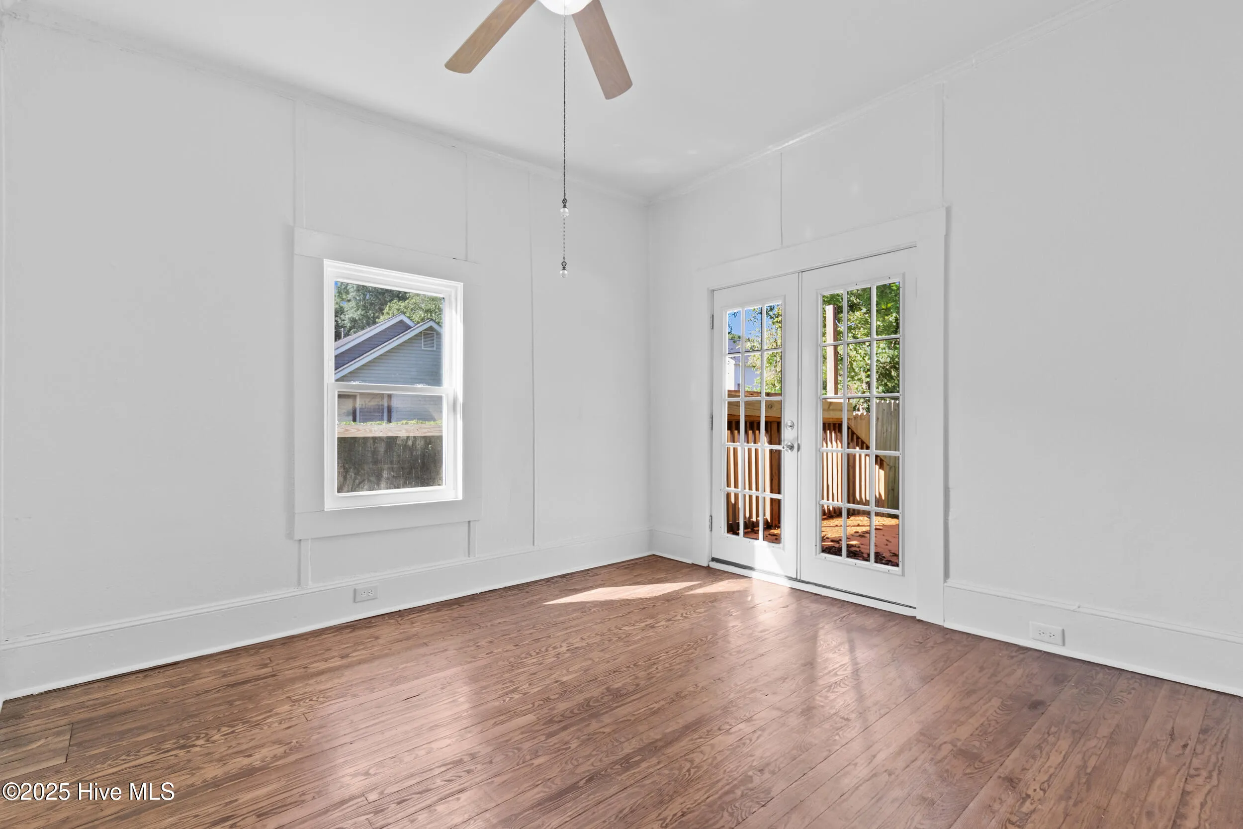 Wilmington, North Carolina 28401, United States, 4 Bedrooms Bedrooms, ,2 BathroomsBathrooms,Residential,Active,225319