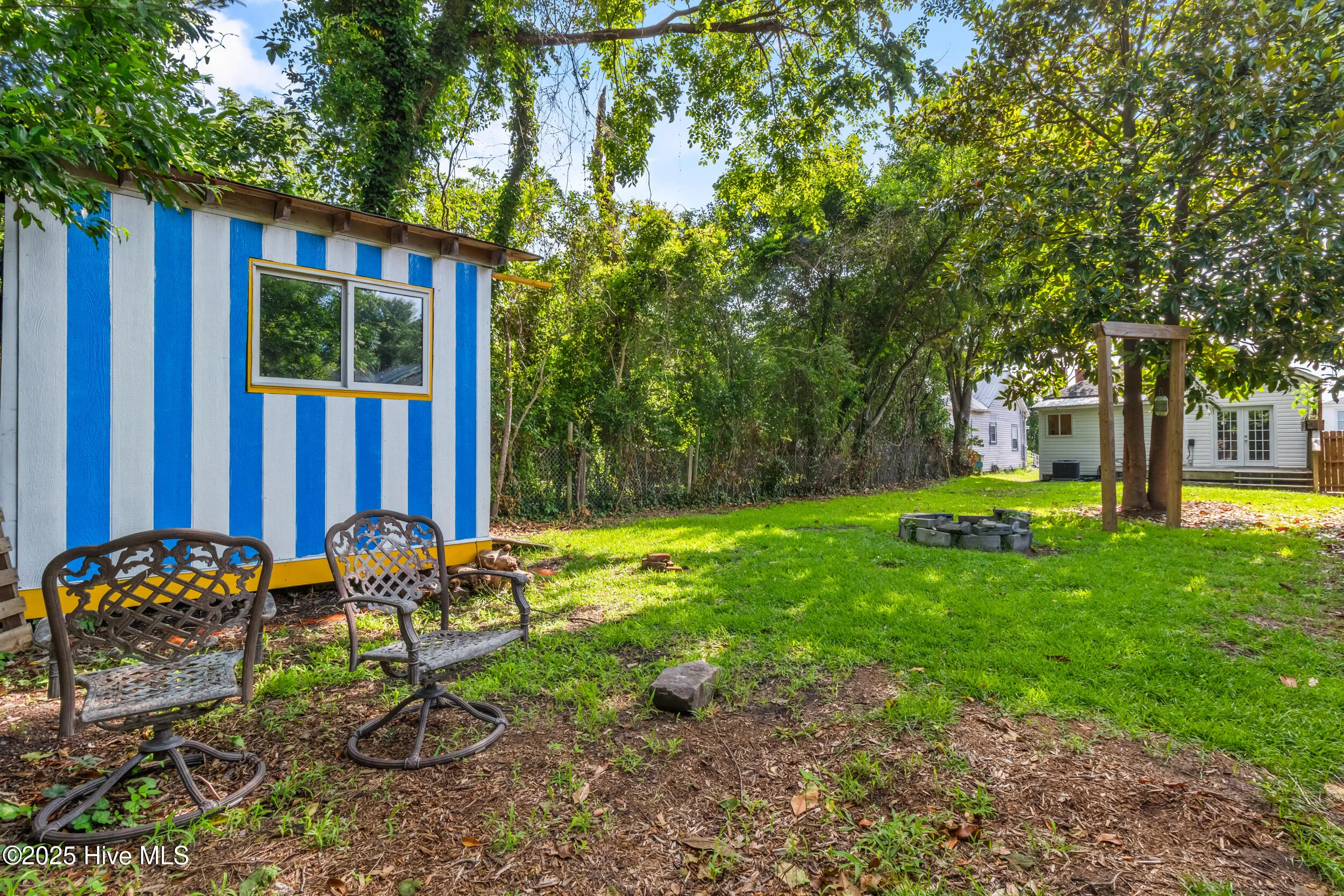 Wilmington, North Carolina 28401, United States, 4 Bedrooms Bedrooms, ,2 BathroomsBathrooms,Residential,Active,225319