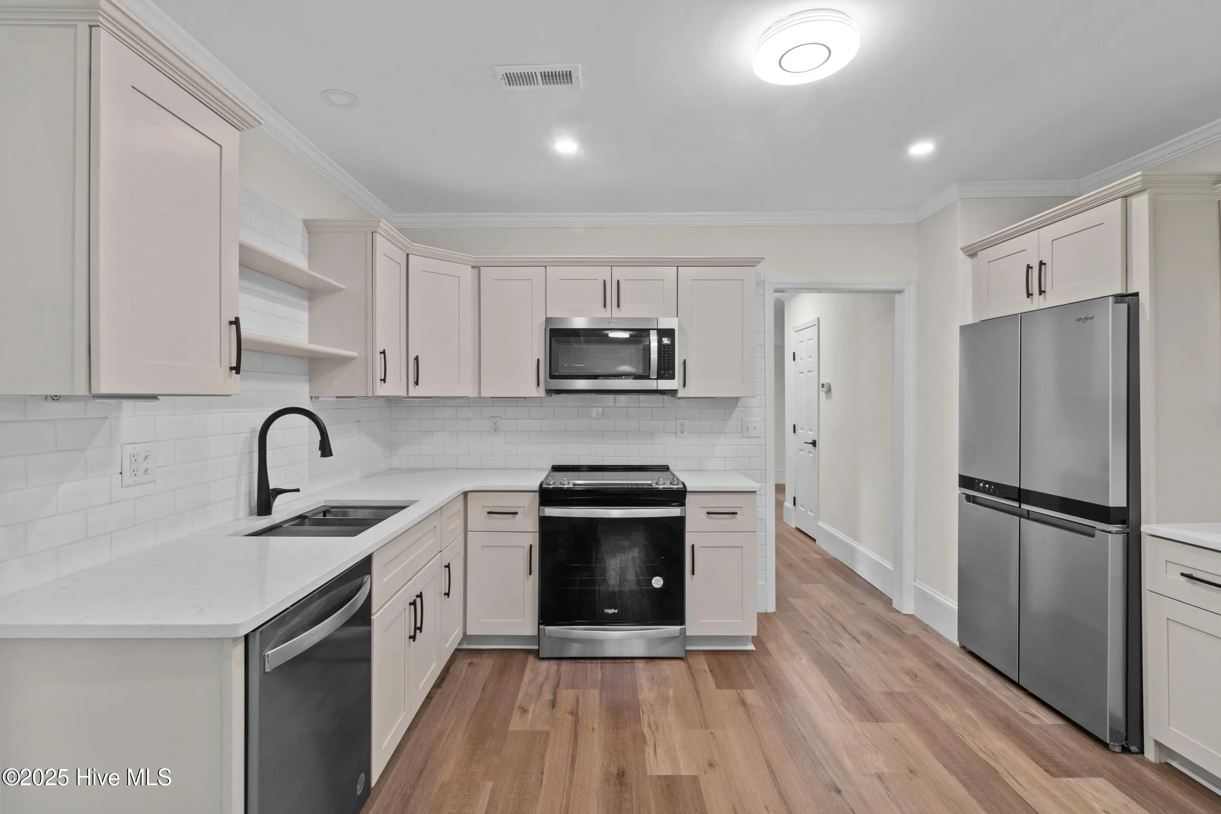 Burgaw, North Carolina 28425, United States, 3 Bedrooms Bedrooms, ,3 BathroomsBathrooms,Residential,Active,166836