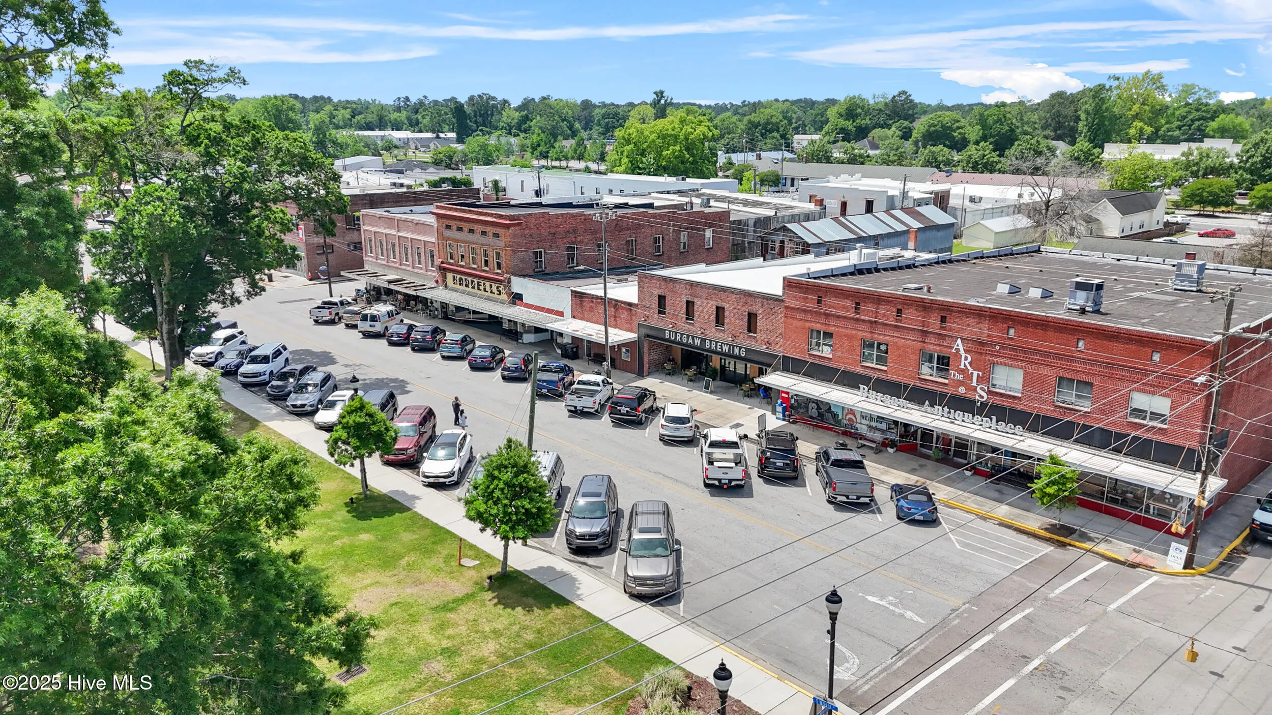 Burgaw, North Carolina 28425, United States, 3 Bedrooms Bedrooms, ,3 BathroomsBathrooms,Residential,Active,166836