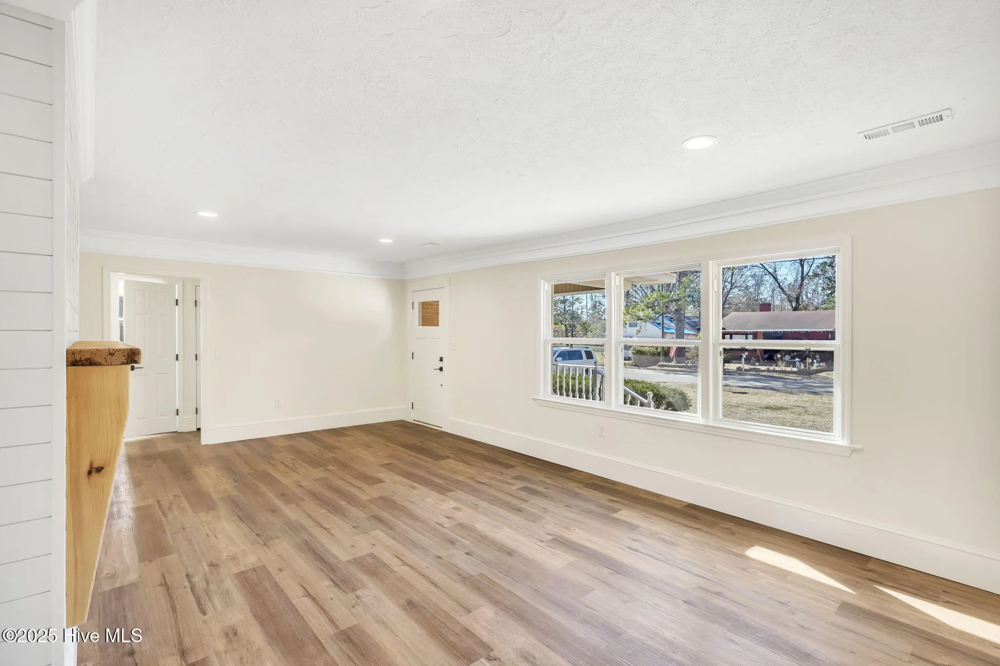 Burgaw, North Carolina 28425, United States, 3 Bedrooms Bedrooms, ,3 BathroomsBathrooms,Residential,Active,166836