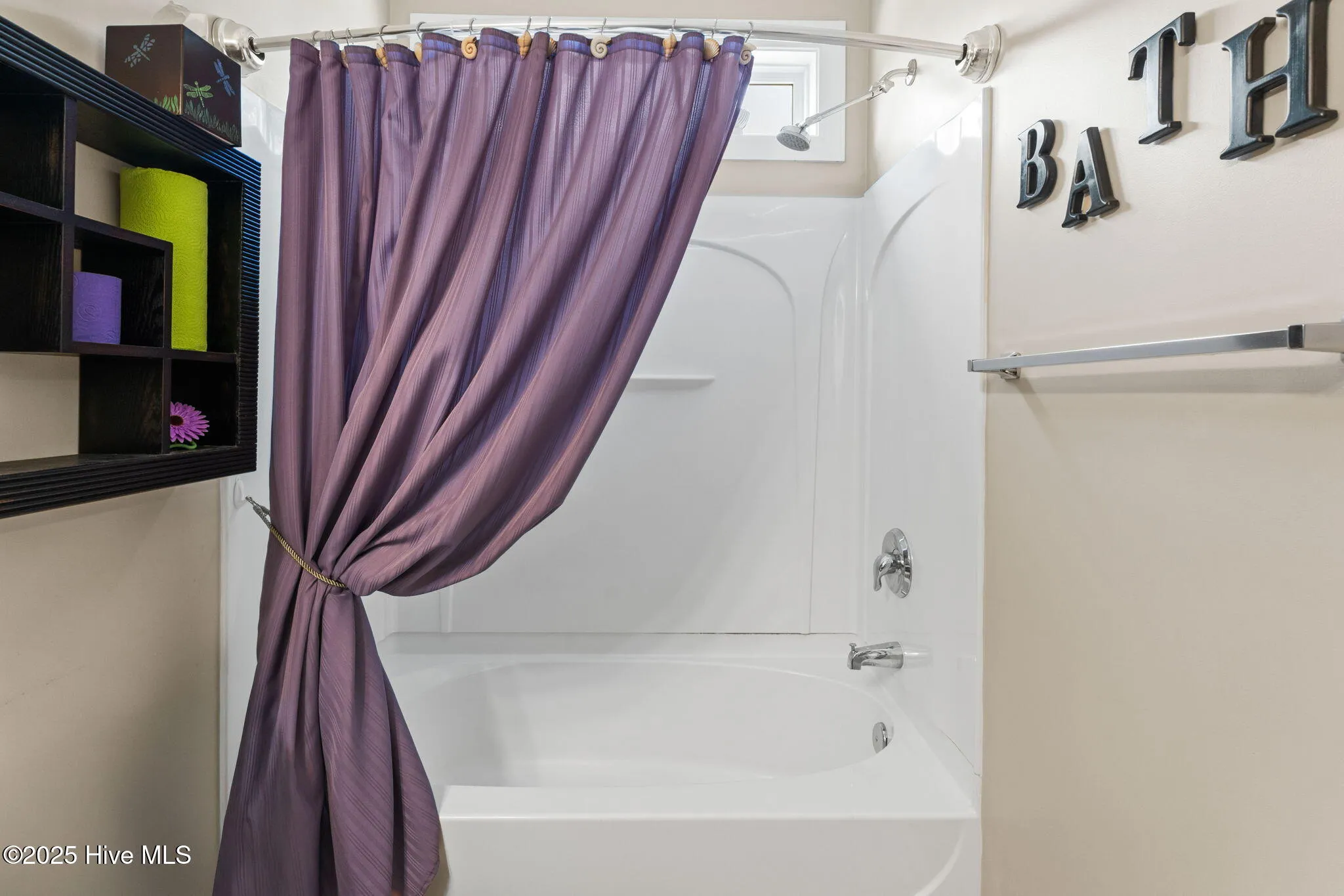 Calabash, North Carolina 28467, United States, 4 Bedrooms Bedrooms, ,3 BathroomsBathrooms,Residential,Active,183258