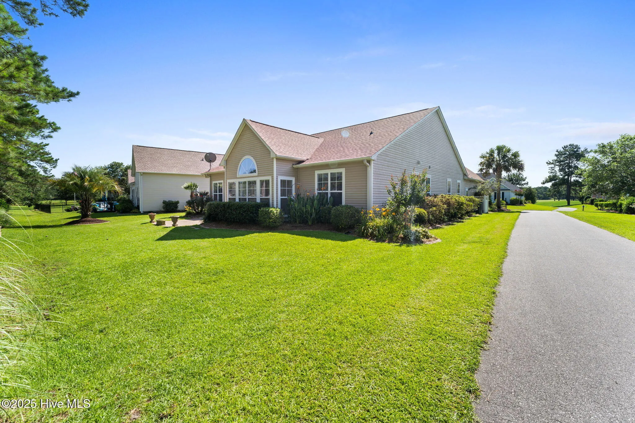 Calabash, North Carolina 28467, United States, 4 Bedrooms Bedrooms, ,3 BathroomsBathrooms,Residential,Active,183258
