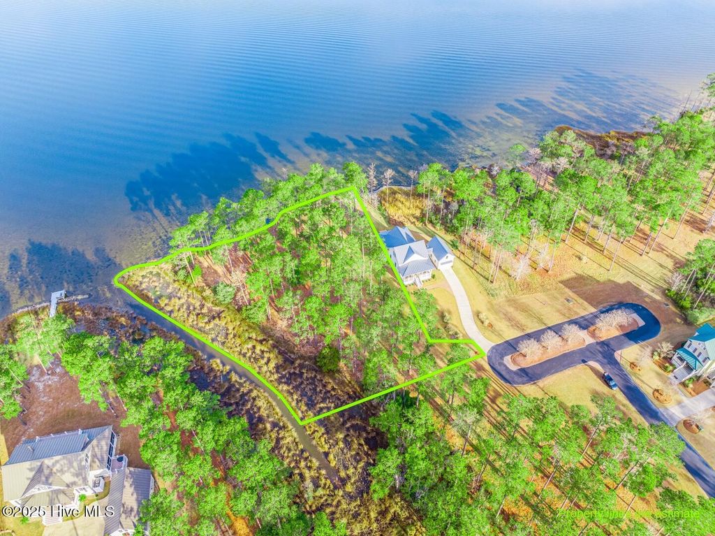 Photo of 241 Oyster Point Road, Oriental, NC 28571 (MLS # 100485078)