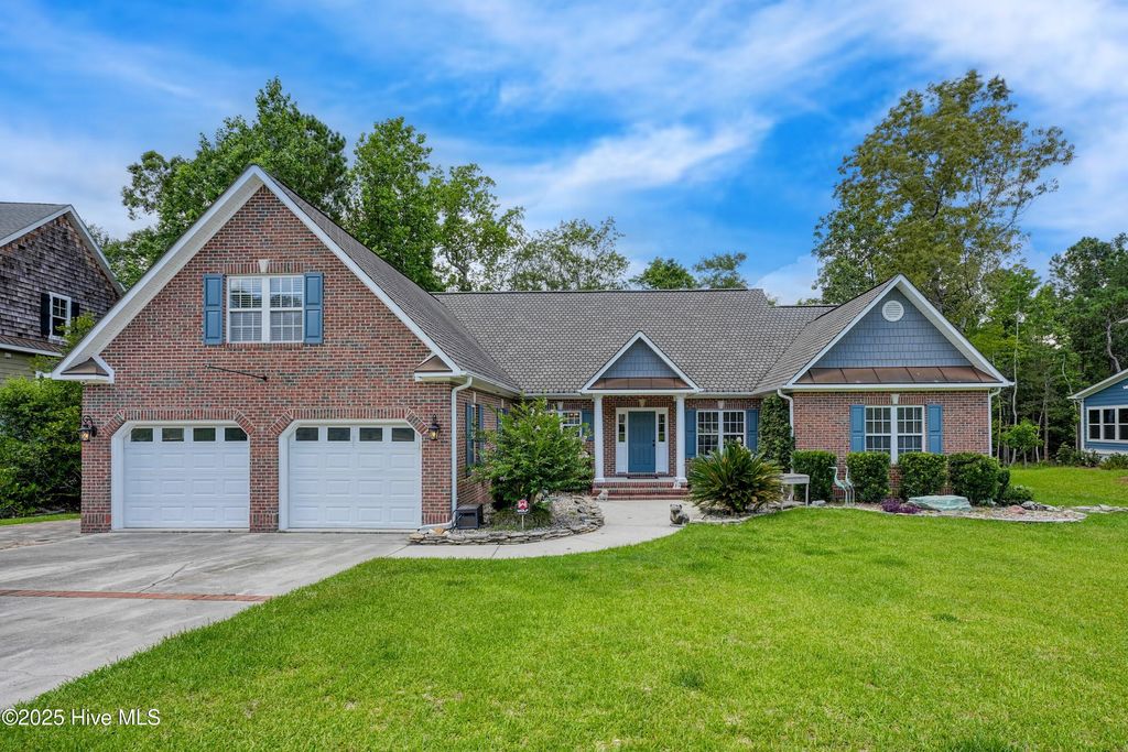 Photo of 1537 Grandiflora Drive, Leland, NC 28451 (MLS # 100515294)