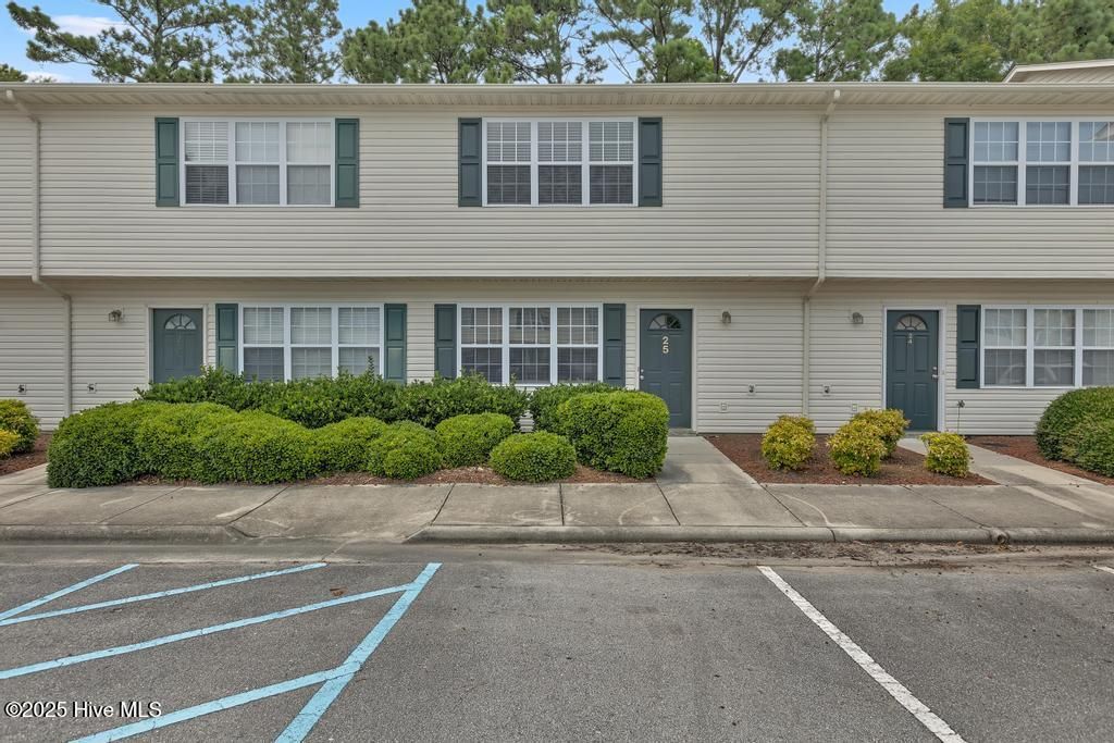 Photo of 25 Pirates Cove Drive, Swansboro, NC 28584 (MLS # 100516398)