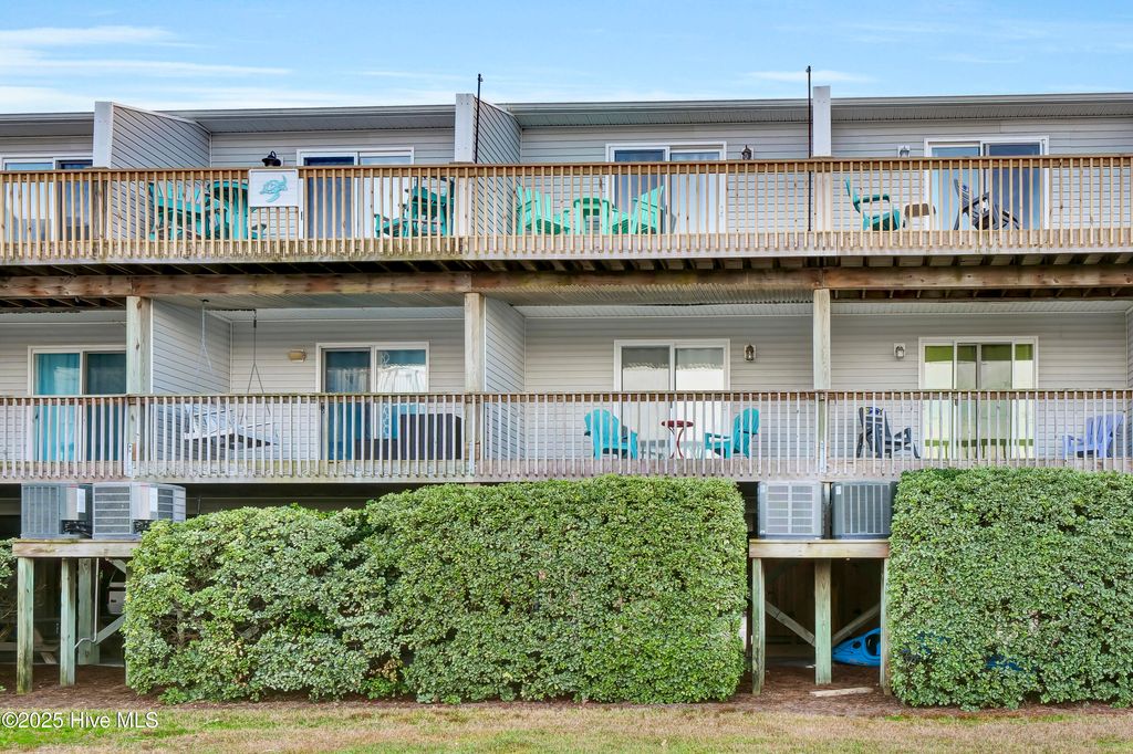 Photo of 221 Lazy Day Drive, Surf City, NC 28445 (MLS # 100542475)