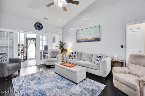 Tiny photo for 617 Saint Vincent Drive, Wilmington, NC 28412 (MLS # 100534192)