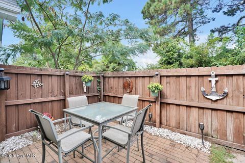 Tiny photo for 617 Saint Vincent Drive, Wilmington, NC 28412 (MLS # 100534192)