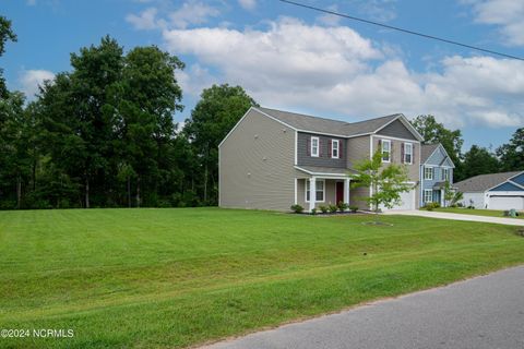 A home in Sneads Ferry