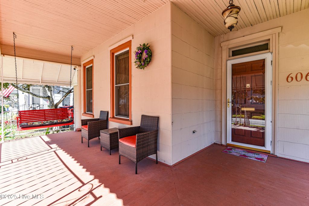 Photo of 606 W Colonial Avenue, Elizabeth City, NC 27909 (MLS # 100539624)