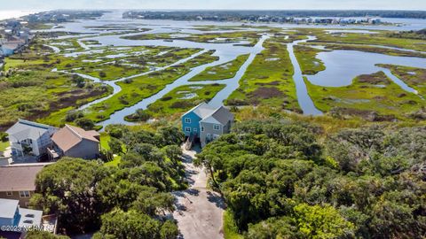 A home in North Topsail Beach