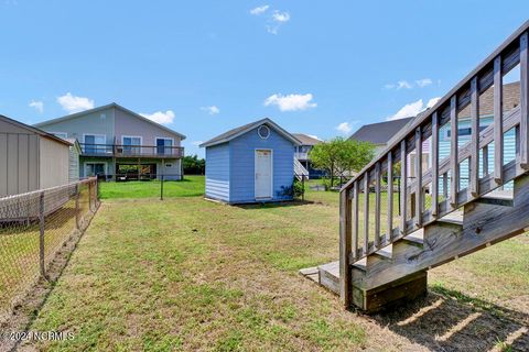 A home in North Topsail Beach