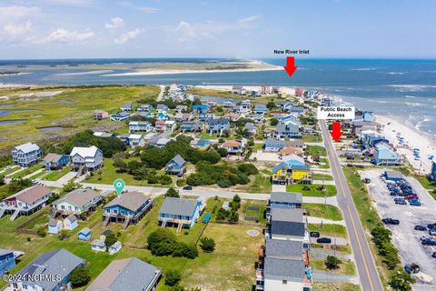 A home in North Topsail Beach