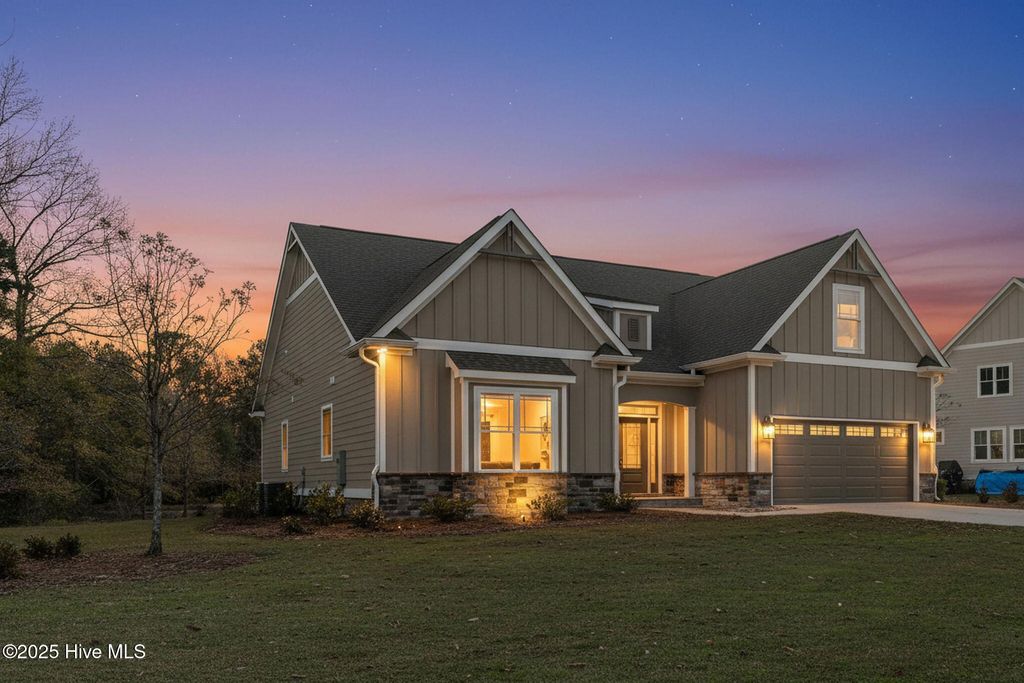 Photo of 135 Sycamore Lakes Drive, Wallace, NC 28466 (MLS # 100537804)