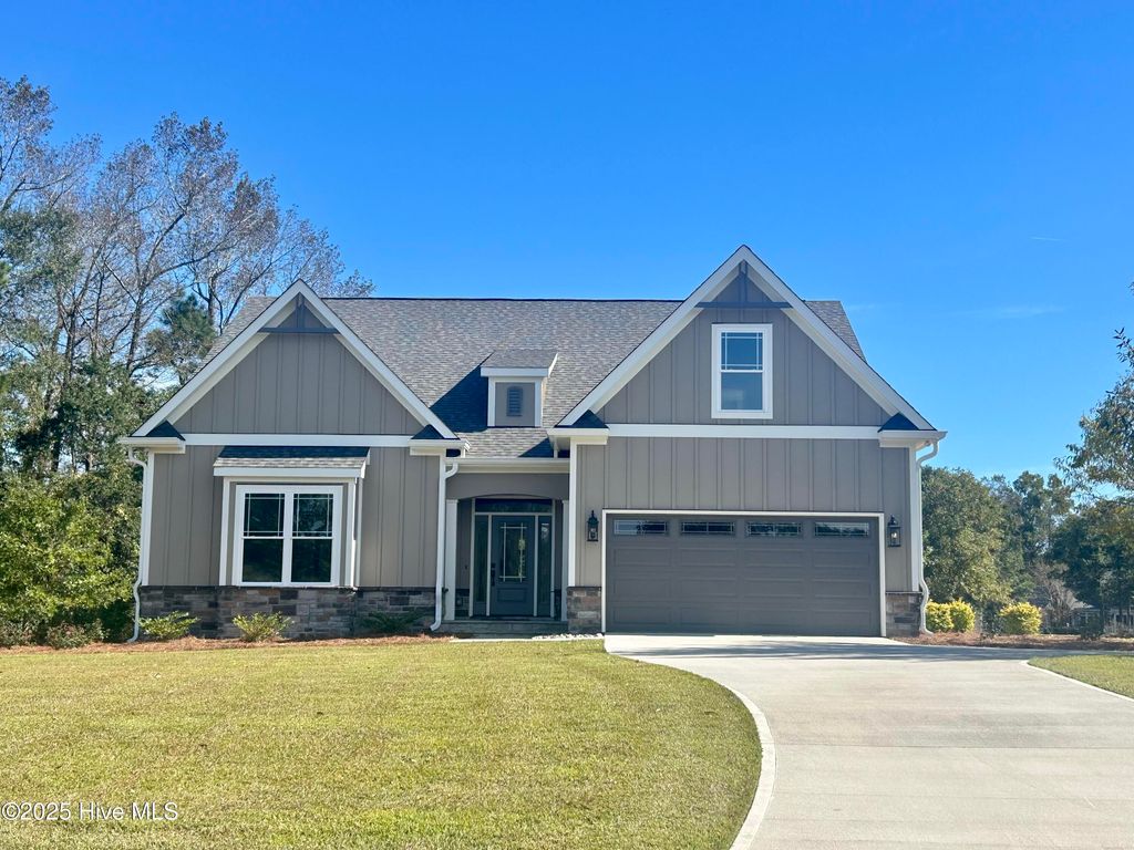 Photo of 135 Sycamore Lakes Drive, Wallace, NC 28466 (MLS # 100537804)