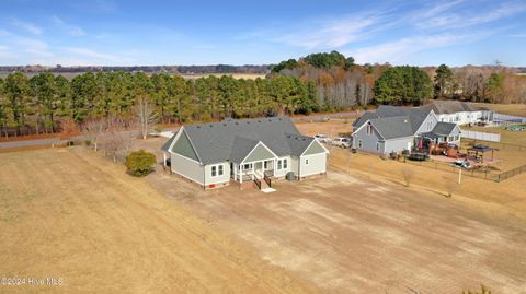 A home in Elizabeth City